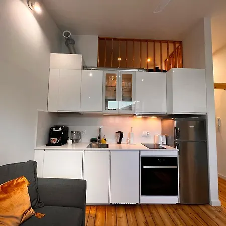 Apartament Calm Przy Rynku Z Klimatyzacja I Parkingiem Kielce Exterior photo